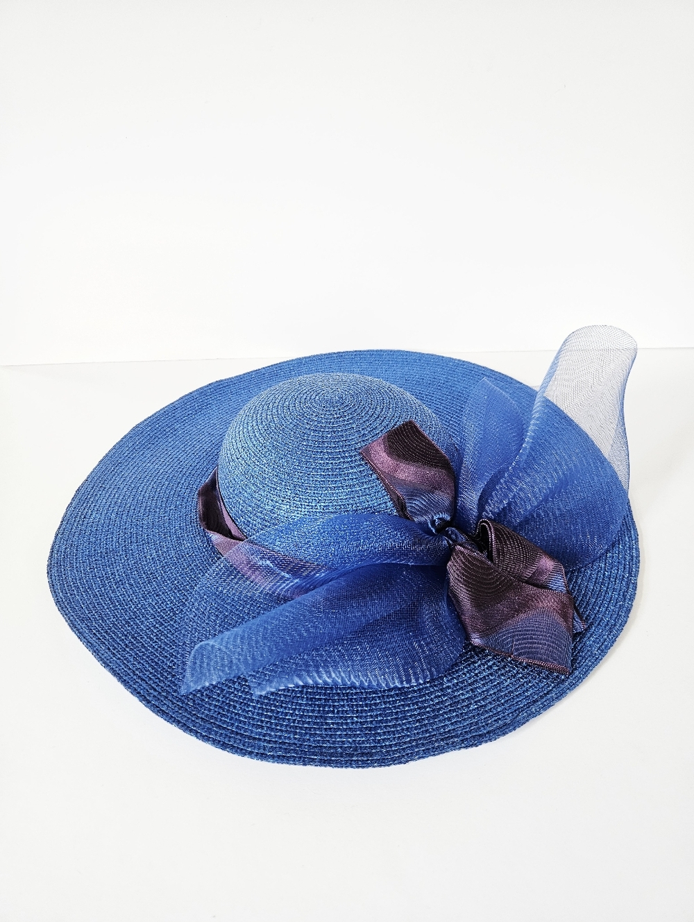 Vintage Georgi Sapphire Blue Straw Raffia Wide Brim Bow Accent Boater Derby Hat